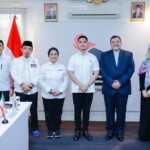 Kaesang Silaturahmi dengan Dubes Iran